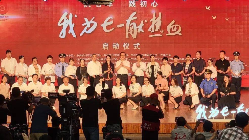 离过婚的女儿回娘家上坟对谁不好？游戏画面